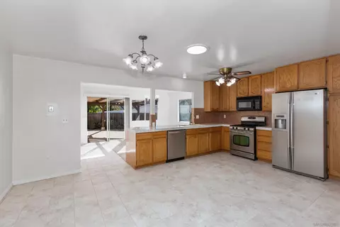14537 Range Park Pl, Poway, CA 92064 photo 18