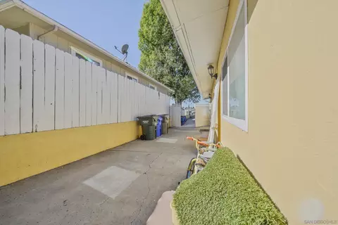 625 Kempton St, Spring Valley, CA 91977 photo 31