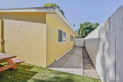 625 Kempton St, Spring Valley, CA 91977 photo 30