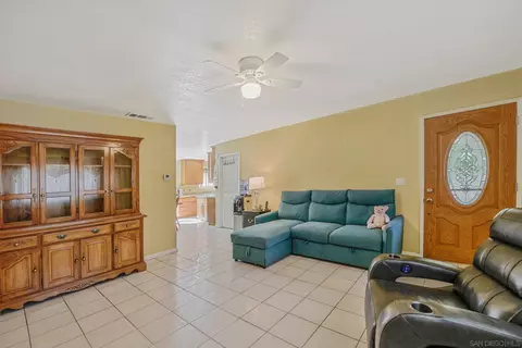 625 Kempton St, Spring Valley, CA 91977 photo 3