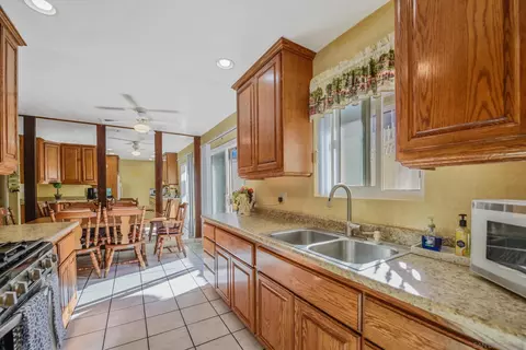 625 Kempton St, Spring Valley, CA 91977 photo 14