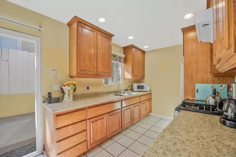 625 Kempton St, Spring Valley, CA 91977 photo 12