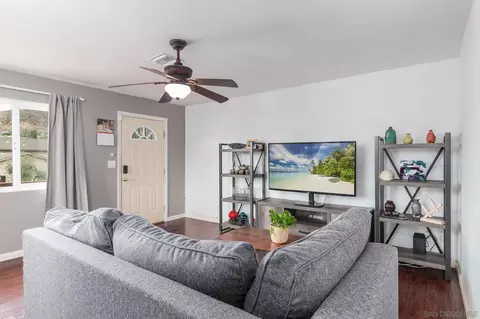 10849 El Nopal, Santee, CA 92071 photo 5