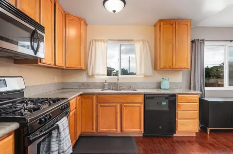 10849 El Nopal, Santee, CA 92071 photo 10