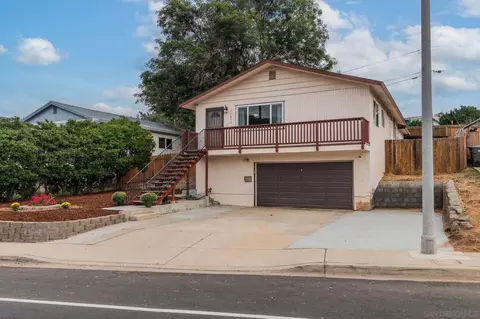 10849 El Nopal, Santee, CA 92071 photo 2