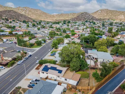 10849 El Nopal, Santee, CA 92071 photo 31