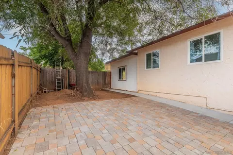 10849 El Nopal, Santee, CA 92071 photo 28