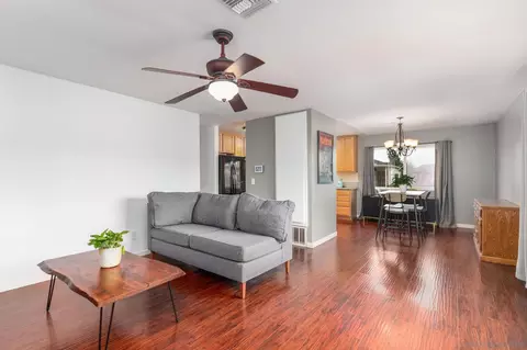 10849 El Nopal, Santee, CA 92071 photo 4