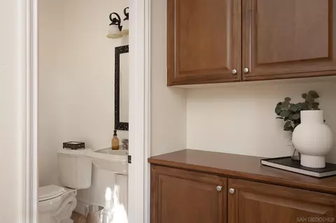 14014 Lake Poway Rd, Poway, CA 92064 photo 32