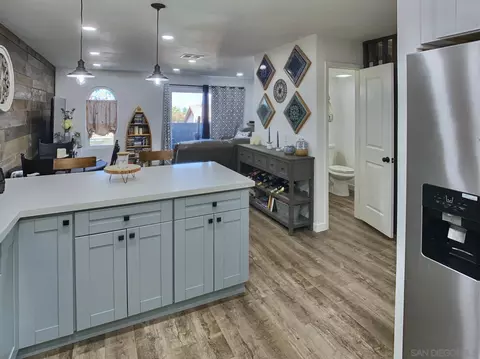 10783 Andrea Ter #B, Santee, CA 92071 photo 7