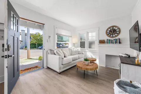 507 7th St, Coronado, CA 92118 photo 3