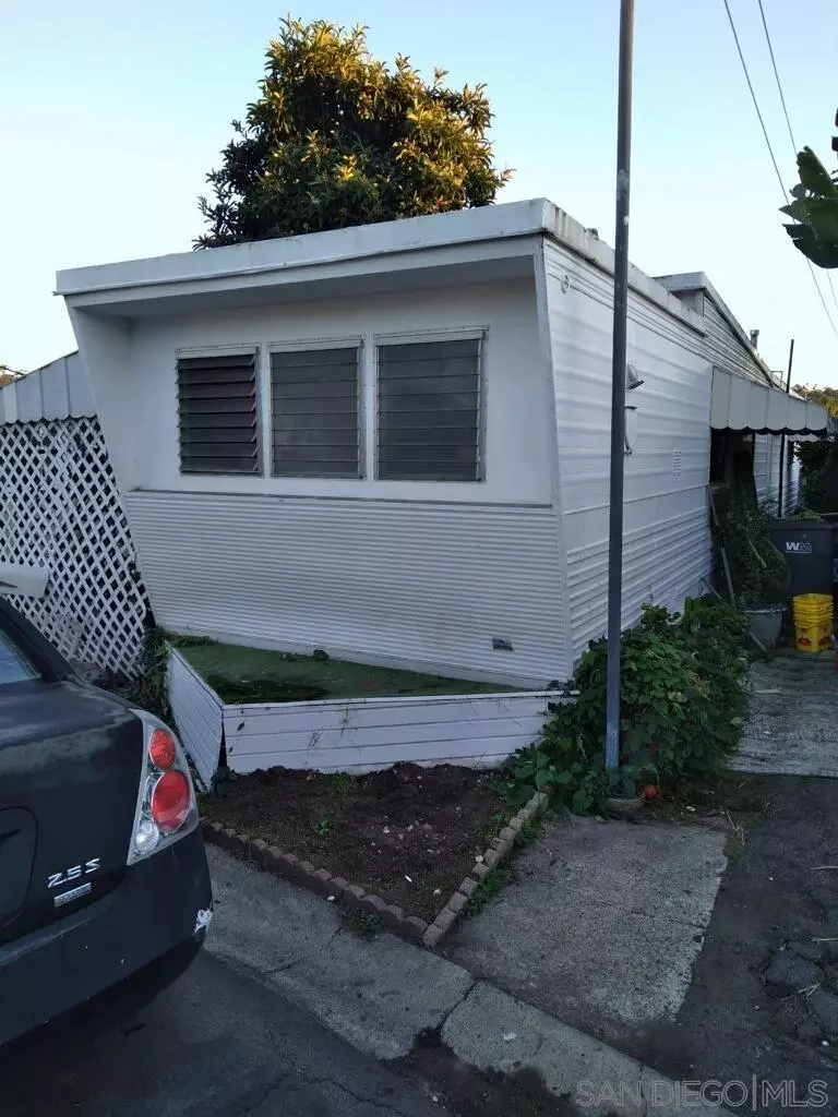 3173 Bancroft 61, Spring Valley, CA 91977 12 Photos Movoto