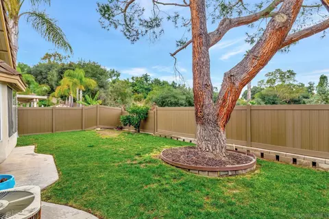 2225 Stone Valley Pl, Escondido, CA 92026 photo 39