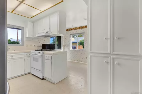 1245 Cain, Escondido, CA 92027 photo 11