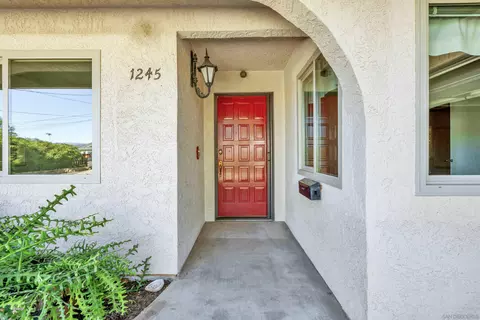 1245 Cain, Escondido, CA 92027 photo 3