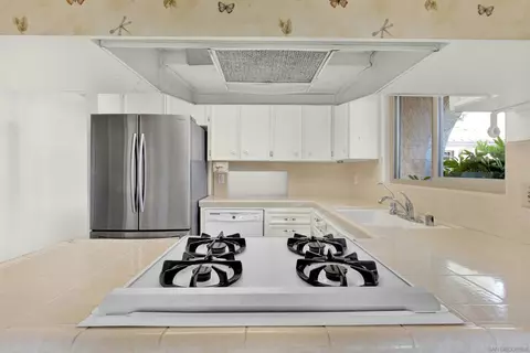 1245 Cain, Escondido, CA 92027 photo 15