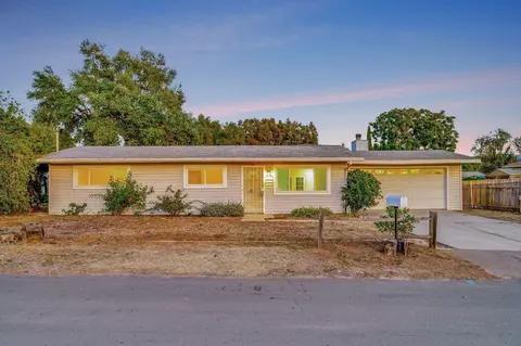 13455 Olive Tree Ln, Poway, CA 92064