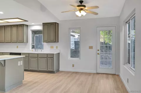 13455 Olive Tree Ln, Poway, CA 92064 photo 9