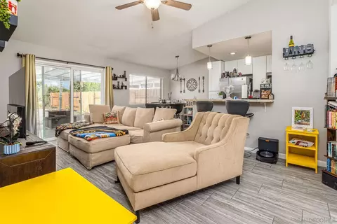 5130 Mandarin Dr, Oceanside, CA 92056 photo 3