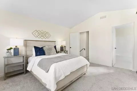 7902 Sunset Ter, Lemon Grove, CA 91945 photo 16