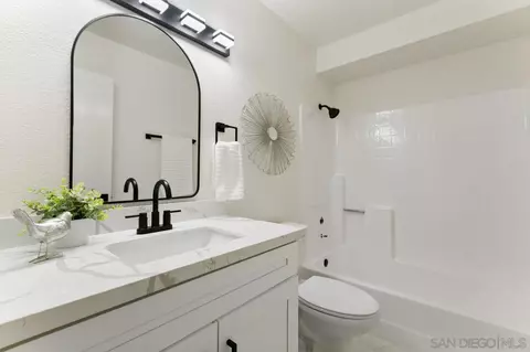 7902 Sunset Ter, Lemon Grove, CA 91945 photo 22