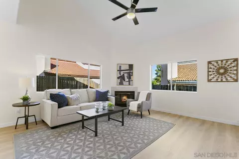 7902 Sunset Ter, Lemon Grove, CA 91945 photo 5