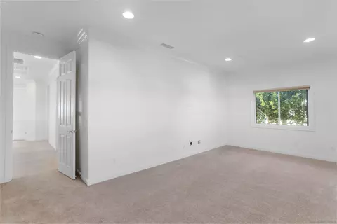 1037 Village Dr, Oceanside, CA 92057 photo 38
