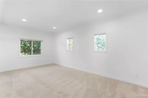 1037 Village Dr, Oceanside, CA 92057 photo 37