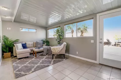 4759 Westridge Dr, Oceanside, CA 92056 photo 6