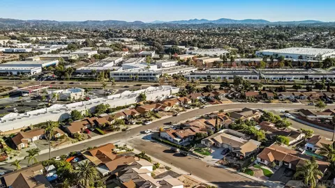 4759 Westridge Dr, Oceanside, CA 92056 photo 29
