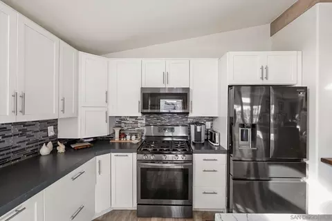 7002 San Bartolo, Carlsbad, CA 92011 photo 12