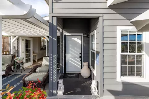 7002 San Bartolo, Carlsbad, CA 92011 photo 4