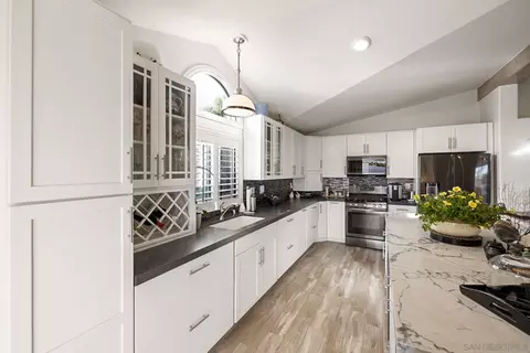 7002 San Bartolo, Carlsbad, CA 92011 photo 11