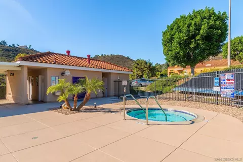 2191 Torrey Gln, Escondido, CA 92026 photo 32