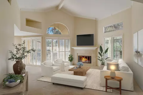 2191 Torrey Gln, Escondido, CA 92026 photo 4