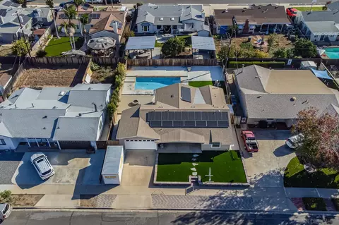 627 Verdin St, El Cajon, CA 92019 photo 2