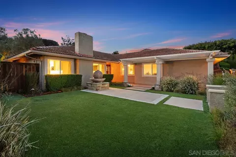 5590 Calle Miramar, La Jolla, CA 92037 photo 31