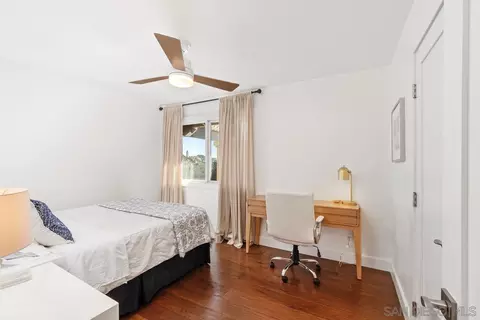5590 Calle Miramar, La Jolla, CA 92037 photo 29