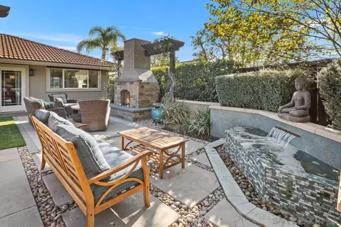 5590 Calle Miramar, La Jolla, CA 92037 photo 17