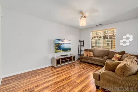 10102 Little Leaf Ln, Santee, CA 92071 photo 16