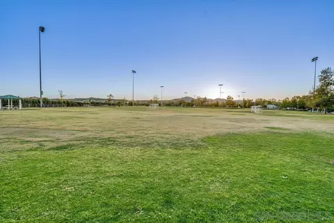 10102 Little Leaf Ln, Santee, CA 92071 photo 40