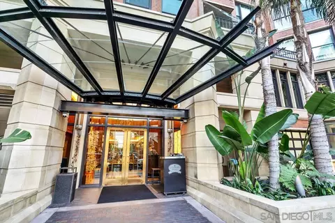 500 W Harbor Dr #618, San Diego, CA 92101