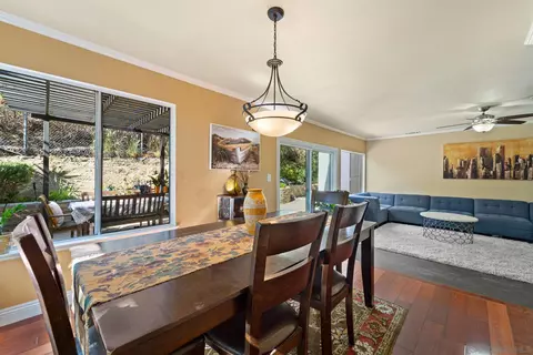 4312 Avenida Gregory, Spring Valley, CA 91977 photo 10