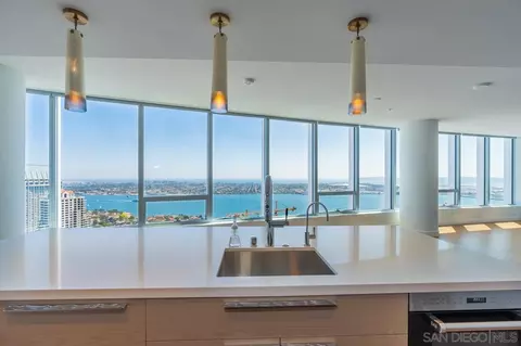 888 W E St #3903, San Diego, CA 92101