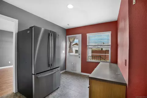 563 S Johnson Ave, El Cajon, CA 92020 photo 25