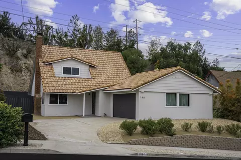 166 69th St, San Diego, CA 92114