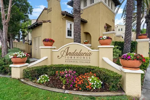 3816 Mykonos Ln #5, San Diego, CA 92130