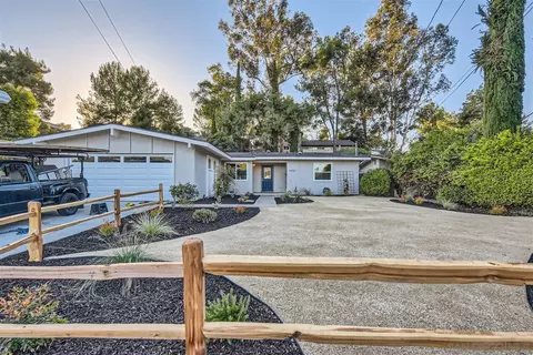 14222 Halper Rd, Poway, CA 92064 photo 2