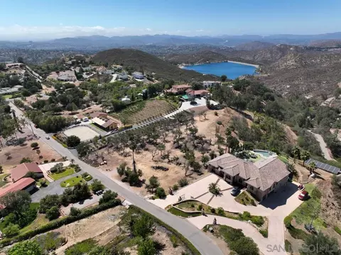 2 Skyridge #2, Poway, CA 92064 photo 10