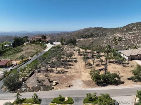 2 Skyridge #2, Poway, CA 92064 photo 7